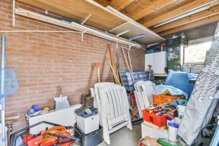 Come svuotare la cantina senza bloccarsi?
